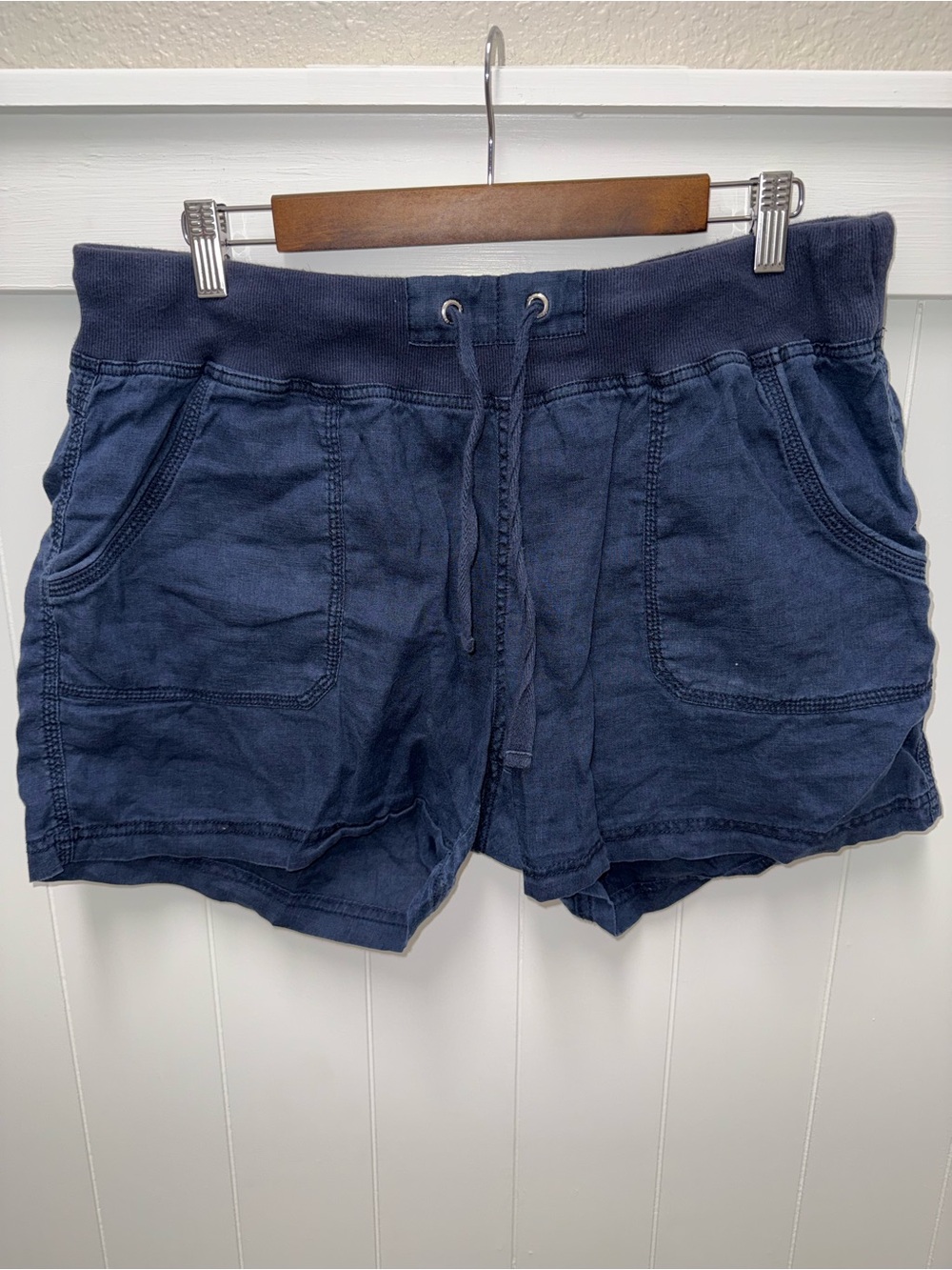 Calvin Klein Women’s XL Navy Linen Pull-On Drawstring Shorts